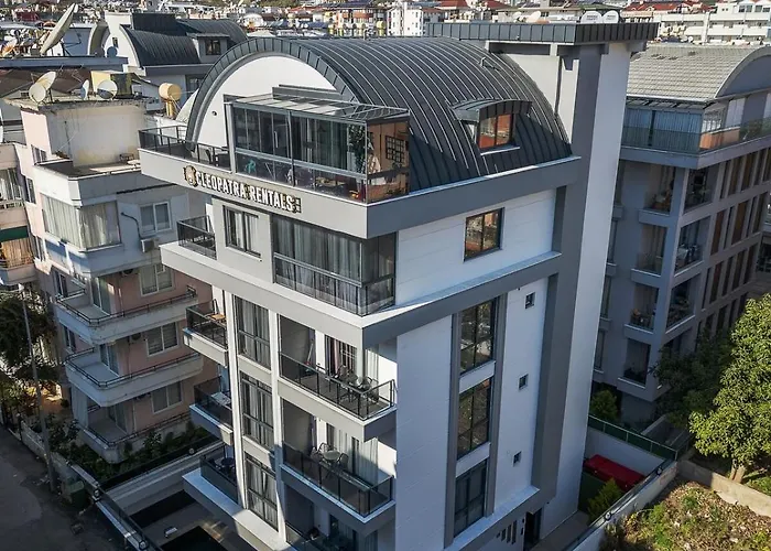 Duplex In Cleopatra, 200 M To The דירה אלאניה