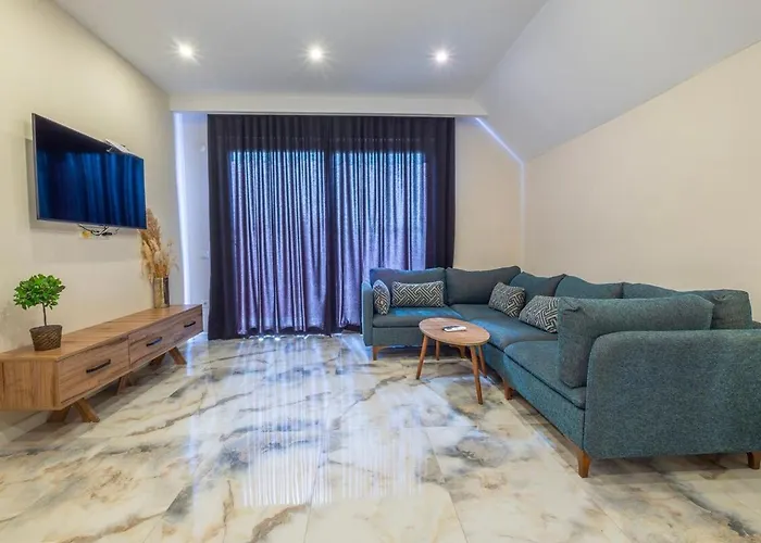 公寓 Duplex In Cleopatra, 200 M To The 阿拉尼亚