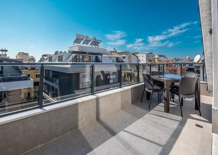 Duplex In Cleopatra, 200 M To The דירה אלאניה